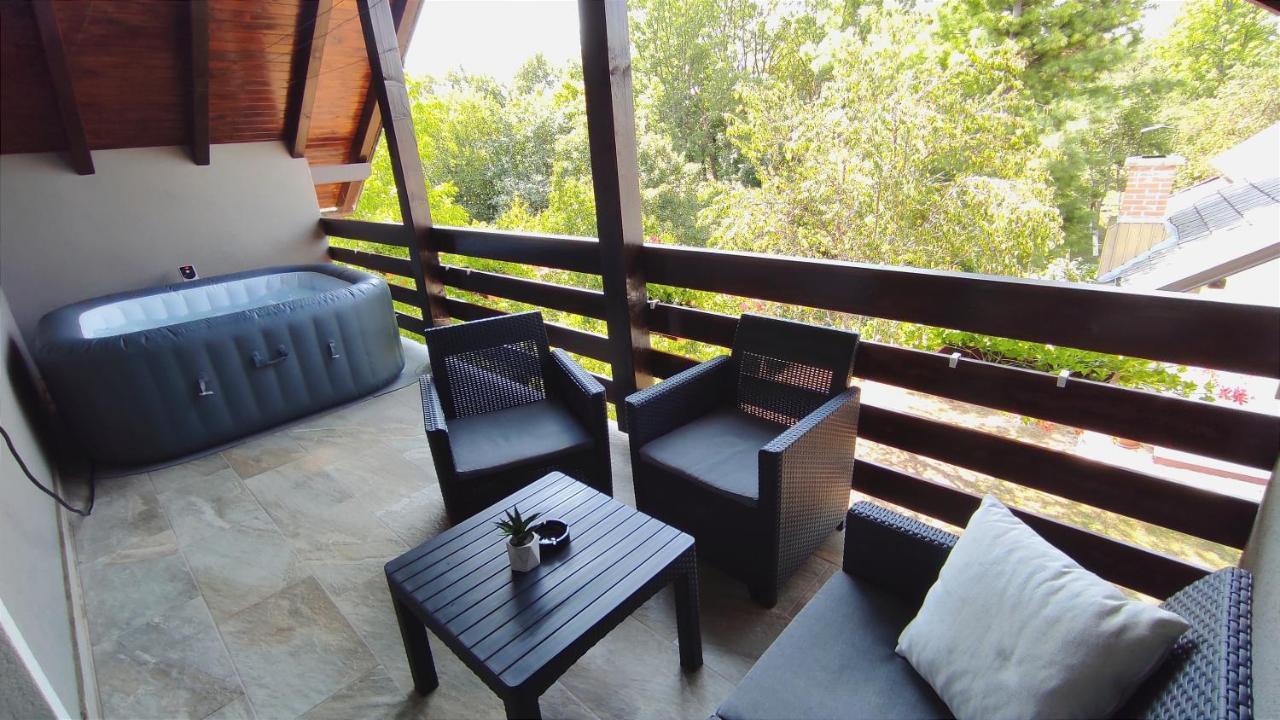 Deluxe Apartment With Jacuzzi - Patar Rakovica Exterior foto