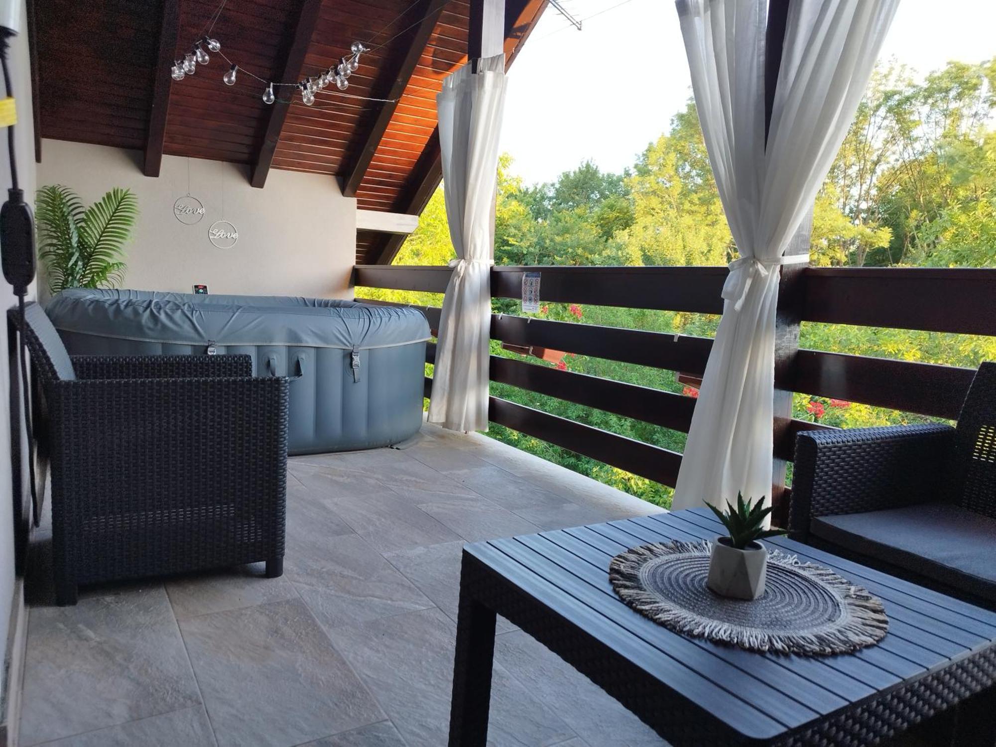 Deluxe Apartment With Jacuzzi - Patar Rakovica Exterior foto